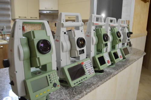Leica appareil topographique model Ts15 R1000
