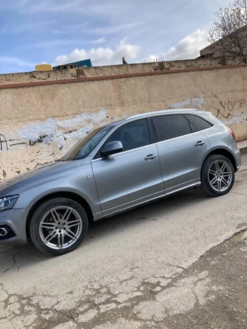 Audi Q5 2011 S Line Pack Tech