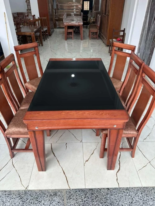 Table salle a manger 6 chaise bois rouge 