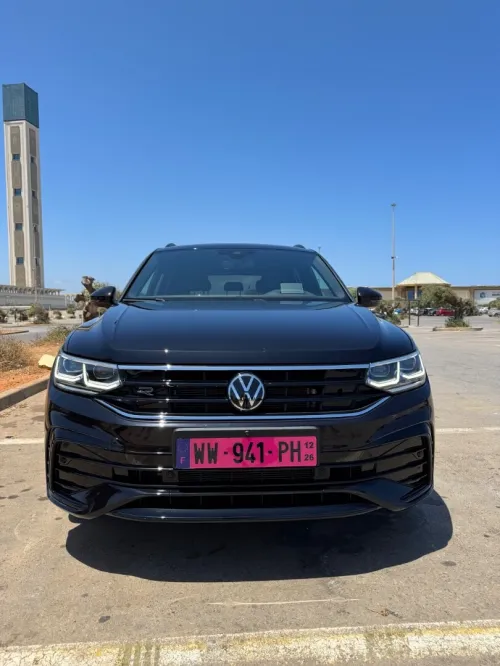 Volkswagen Tiguan 2024 Black black