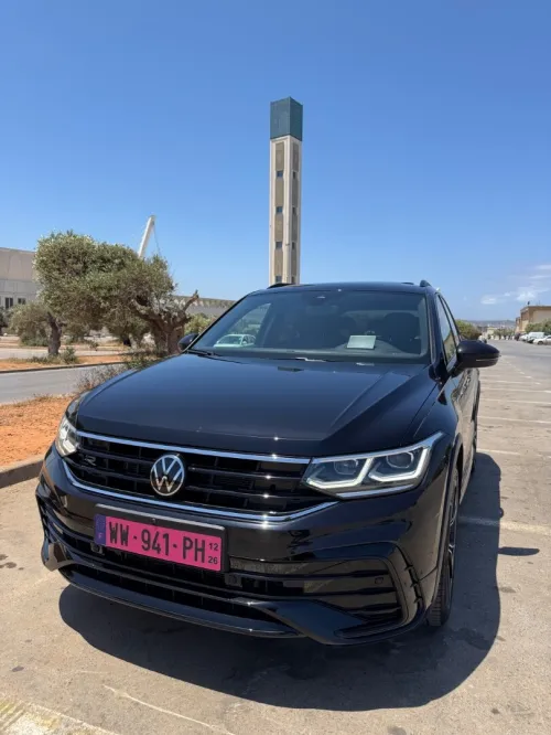 Volkswagen Tiguan 2024 Black black