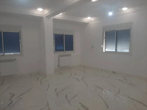 Location Appartement Niveau de villa F4 Alger Draria