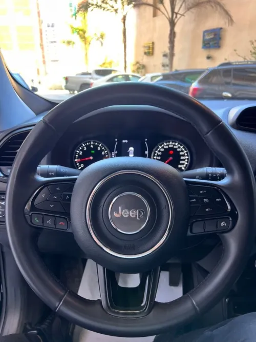 Jeep Night eagl 2022 Renegade