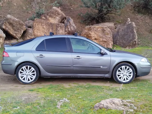 Renault Laguna 2 2001 Dynamique