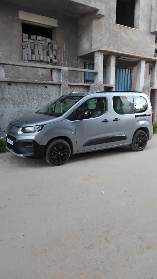 Fiat Doblo 2026 1.6 esse