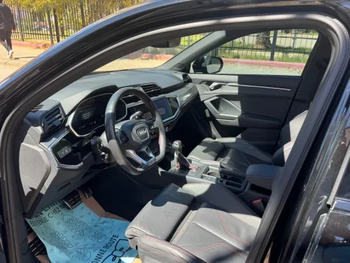 Audi Q3 2023 