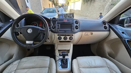 Volkswagen Tiguan 2009 Carat +