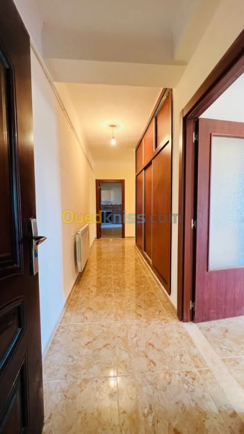 Location Appartement F4 Alger Bordj el kiffan