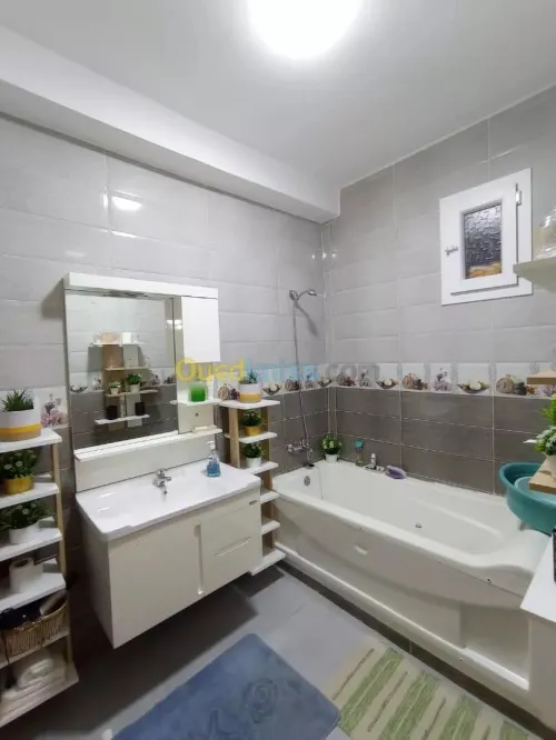 Location Appartement F4 Alger Bordj el kiffan