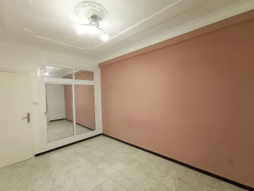 Location Appartement F5 Alger Bab ezzouar
