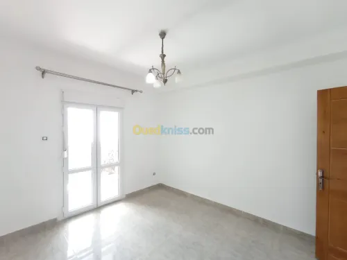 Location Appartement F4 Alger Bordj el kiffan