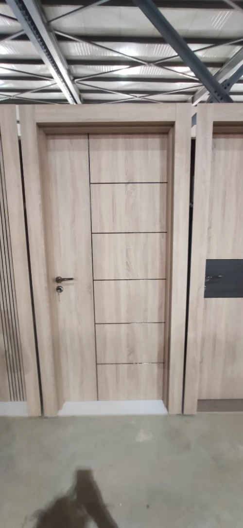 Portes intérieures Eggal أبواب خشب داخلية