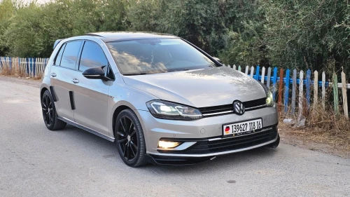 Volkswagen Golf 7 2018 Carat