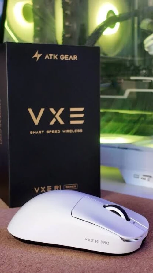 Atk Vxe r1 pro white wireless mouse (New)