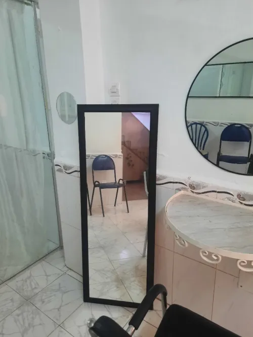 lot de matériel pour salon de coiffure