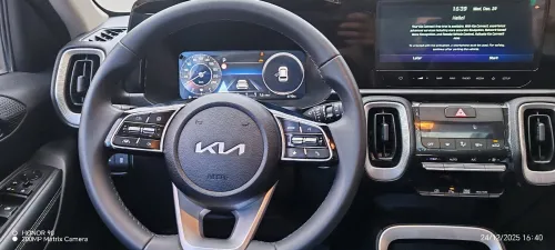 Kia Sonet  2025 Luxury 13