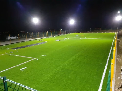  Réalisation des stades proximité de footbal (Matico)