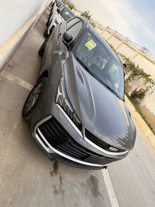 Geely Coolray 2025 00km carte grise Safia tbarer f nharak