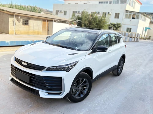 Geely Coolray 2025 00km carte grise Safia tbarer f nharak