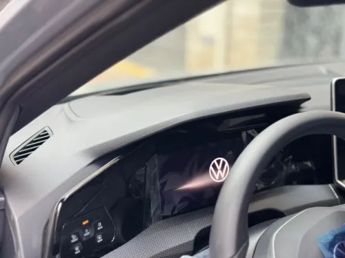 Volkswagen Golf 8 2025 R-Line