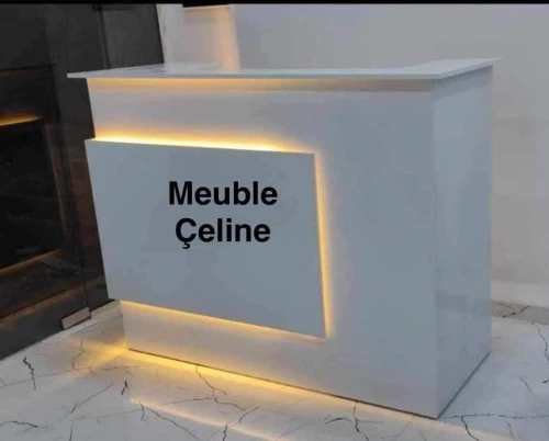 Fabrication Comptoirs de réception moderne sur mesure 
