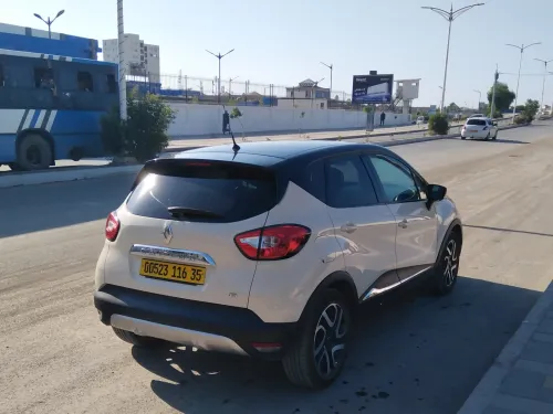 Renault Captur 2016 Mountain