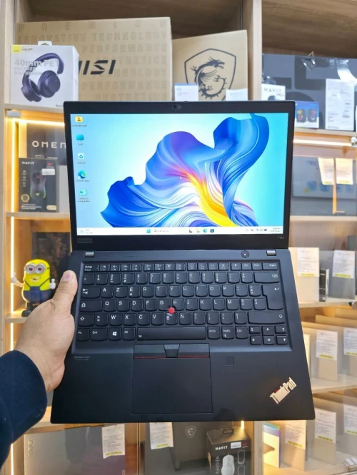 LENOVO THINKPAD T14s  Ryzen 5 4650U