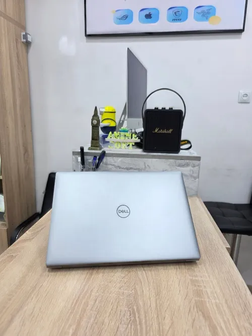 DELL PRECISION 5570 15.6" i7 12700H