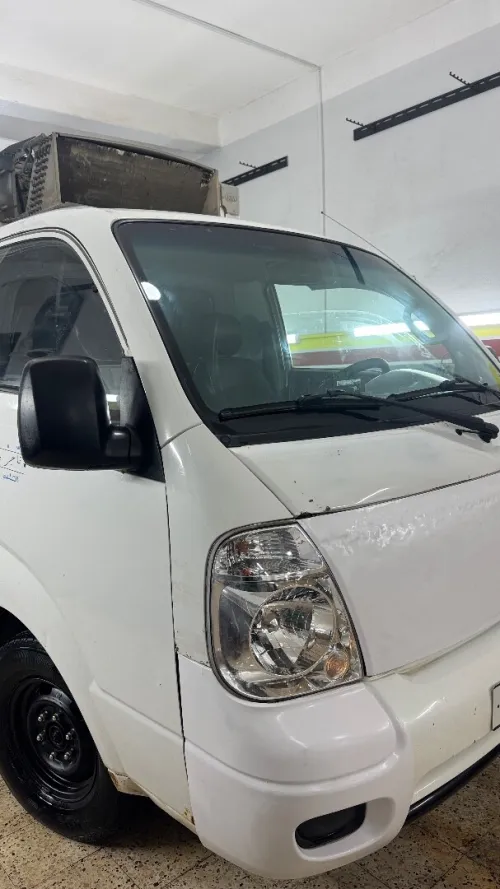 Kia K2700 