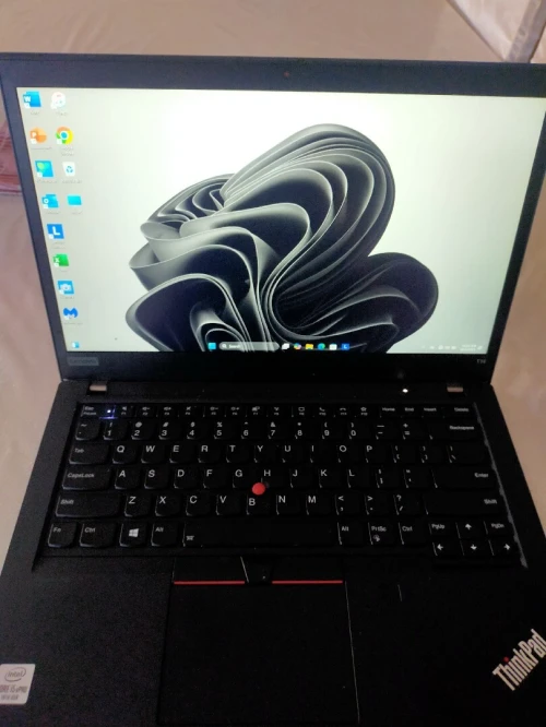 Lenovo Thinkpad T14 I5-10eme 16/512 État 10/10