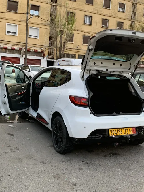 Renault Clio 4 2013 Exception