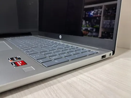 HP laptop | Ryzen 7 7730U | 16 Go DDR4 | 512 Gb Nvme | 15.6" Full HD TACTILE