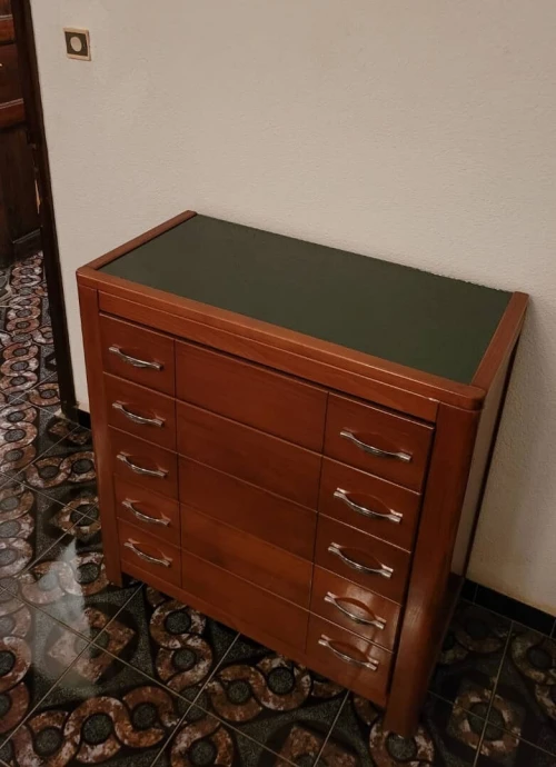 Commode