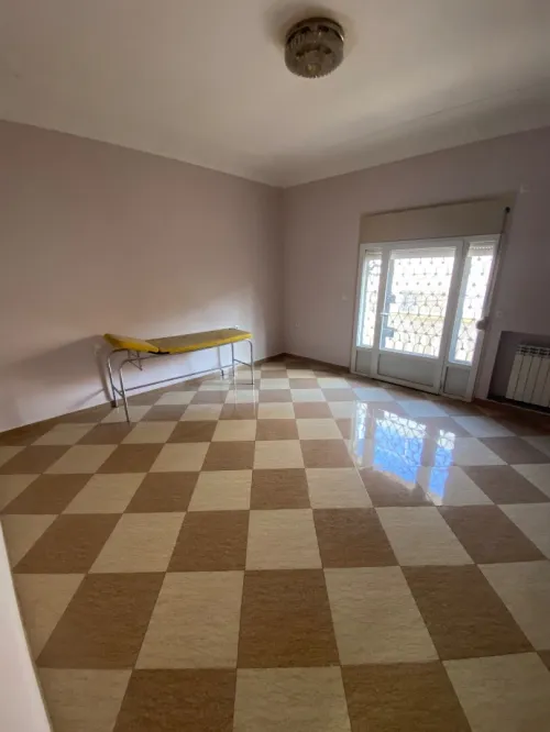 Vente Appartement Niveau de villa F5 Oran Oran
