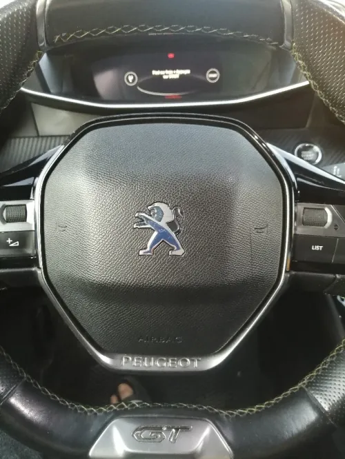 Peugeot 208 2021 GT Line