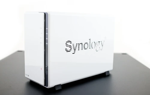 SERVEUR DE STOCKAGE NAS SYNOLOGY DS223j 2 BAIE 