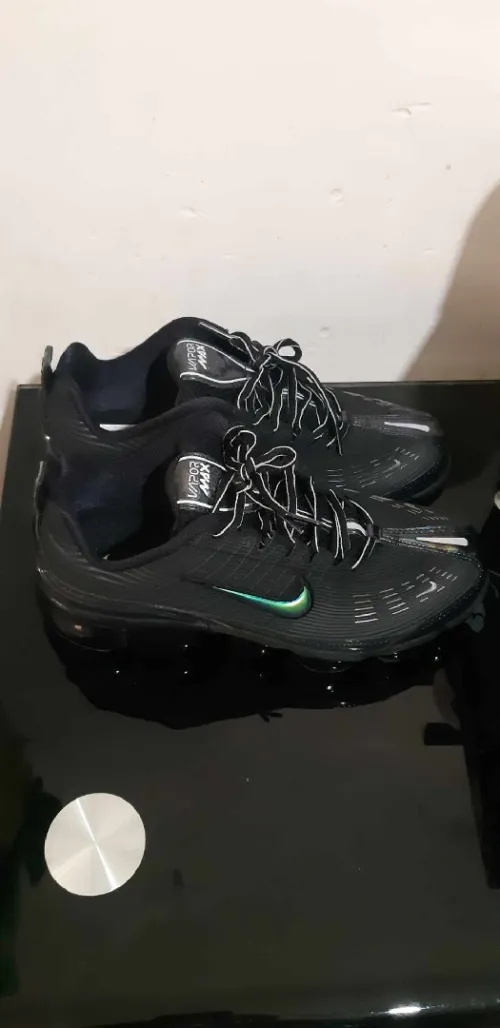 Basket NIKE original VAPORMAX