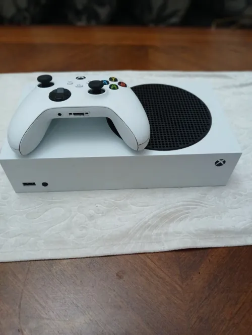 XBOX Series s avec boit