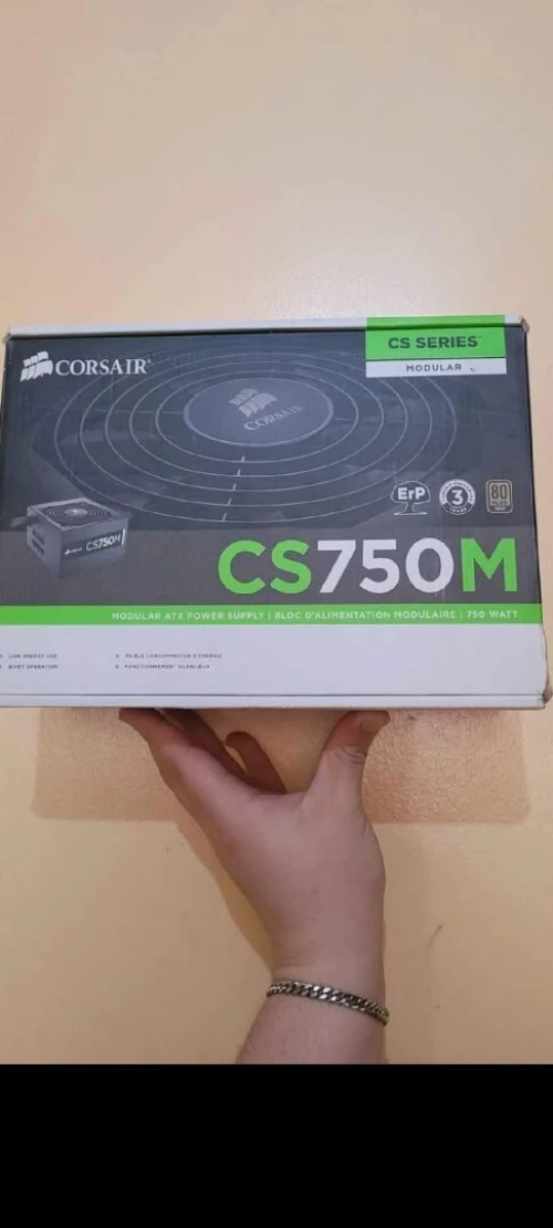 Alimentation corsair cs750m modular 750watt 80+gold 