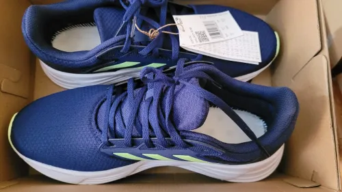 Basket Adidas galaxy 6M original pointure 43/44