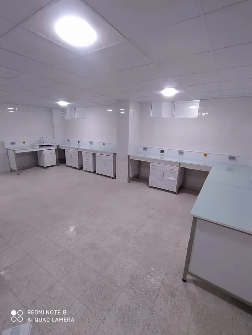 Fabrication de mobilier de laboratoire 