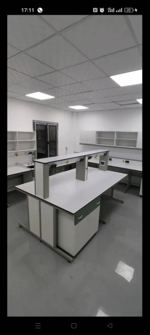 Fabrication de mobilier de laboratoire 