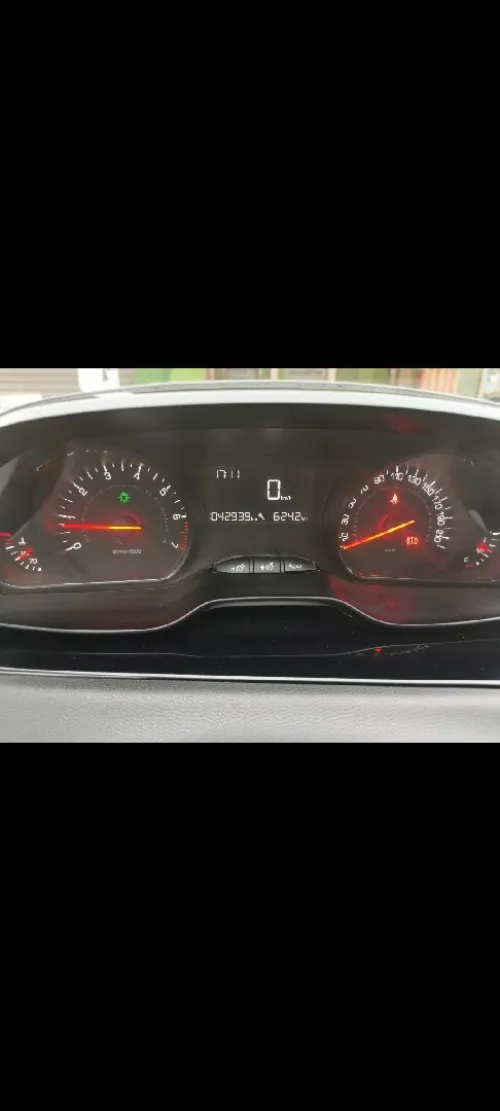 Peugeot 208 2015 Access Facelift