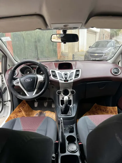 Ford Fiesta 2014 Titanium 