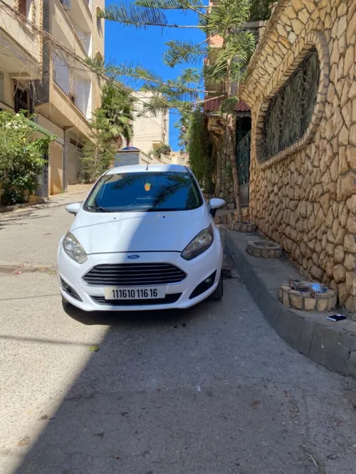 Ford Fiesta 2016 Trend Look