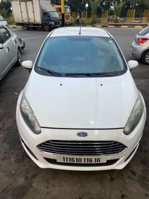 Ford Fiesta 2016 Trend Look