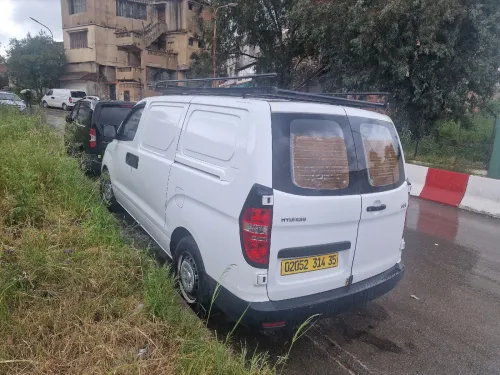 Hyundai H1 2014 Tolé