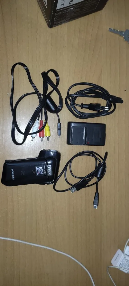Caméscope sanyo xacti CG10