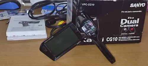 Caméscope sanyo xacti CG10