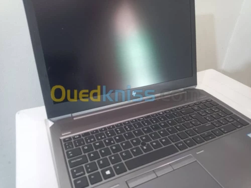 HP ZBook 15 G6 / i7 9850H / RAM 16 GB DDR 4/ SSD 256 GB/ Intel 630/ NVIDIA quadro T2000 /4GB